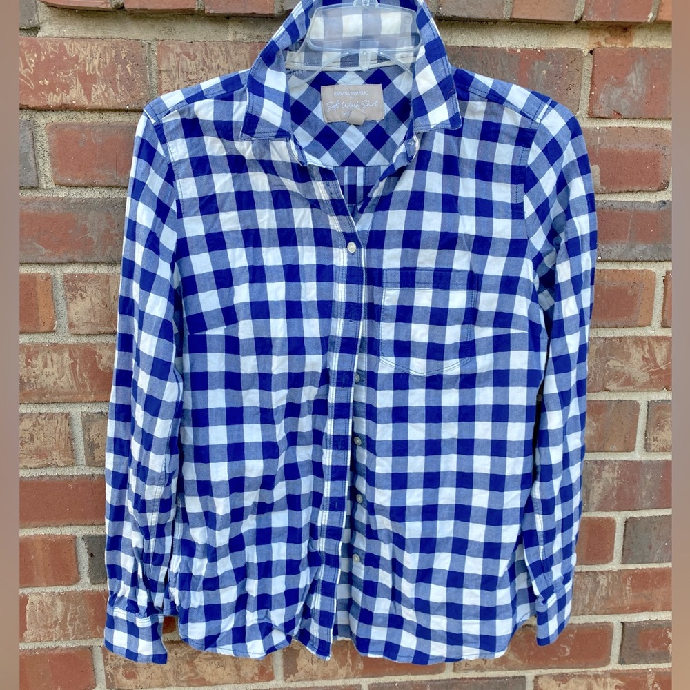 💙 Women’s Banana Republic Button Down Top XS 💙